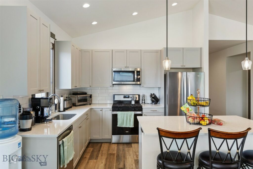 104 Albrey Trail, Bozeman MT 59718