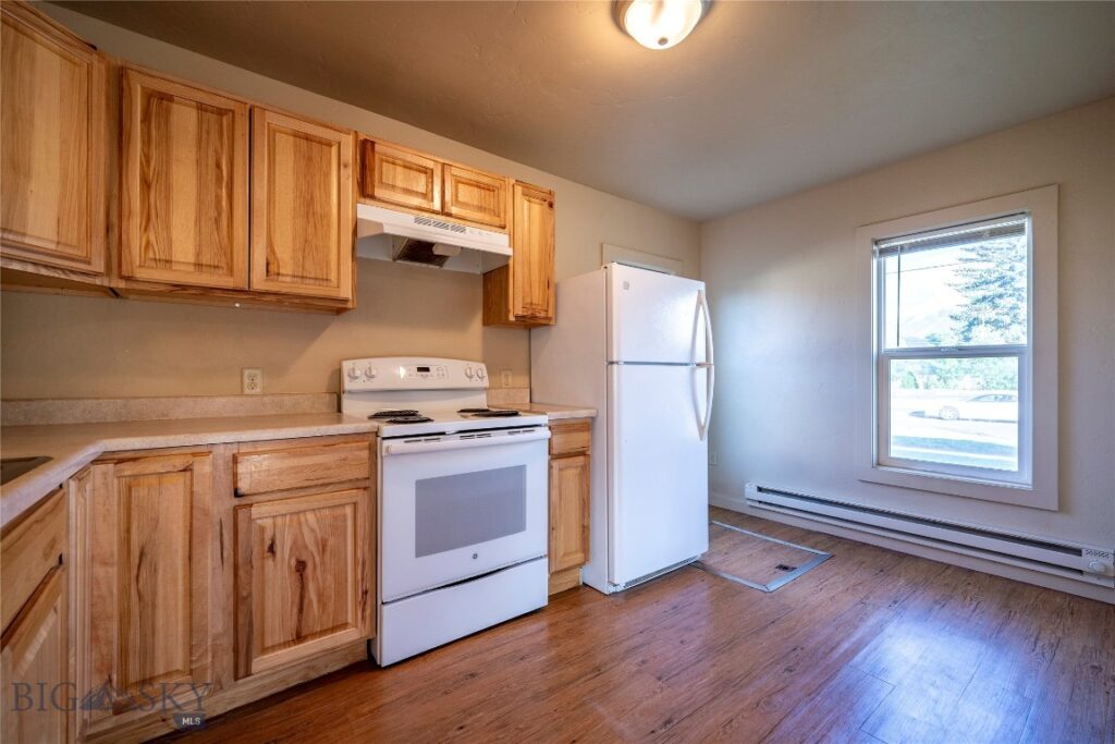 104 N K Street, Livingston MT 59047