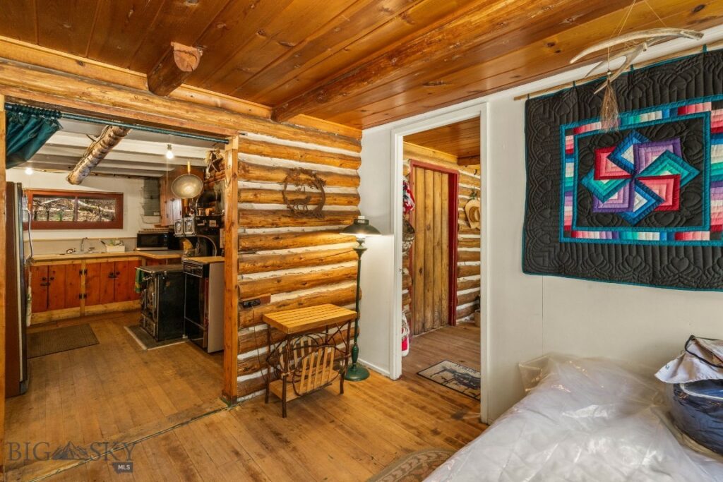 10400 Hyalite Canyon Road, Bozeman MT 59718
