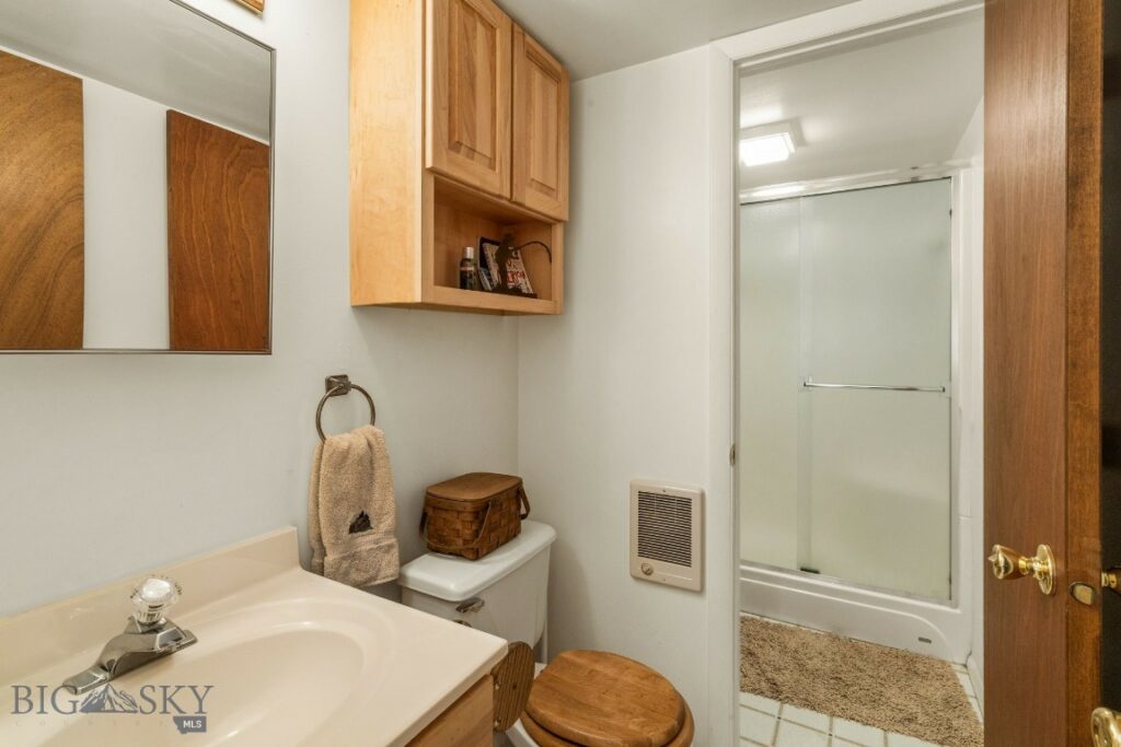 10400 Hyalite Canyon Road, Bozeman MT 59718
