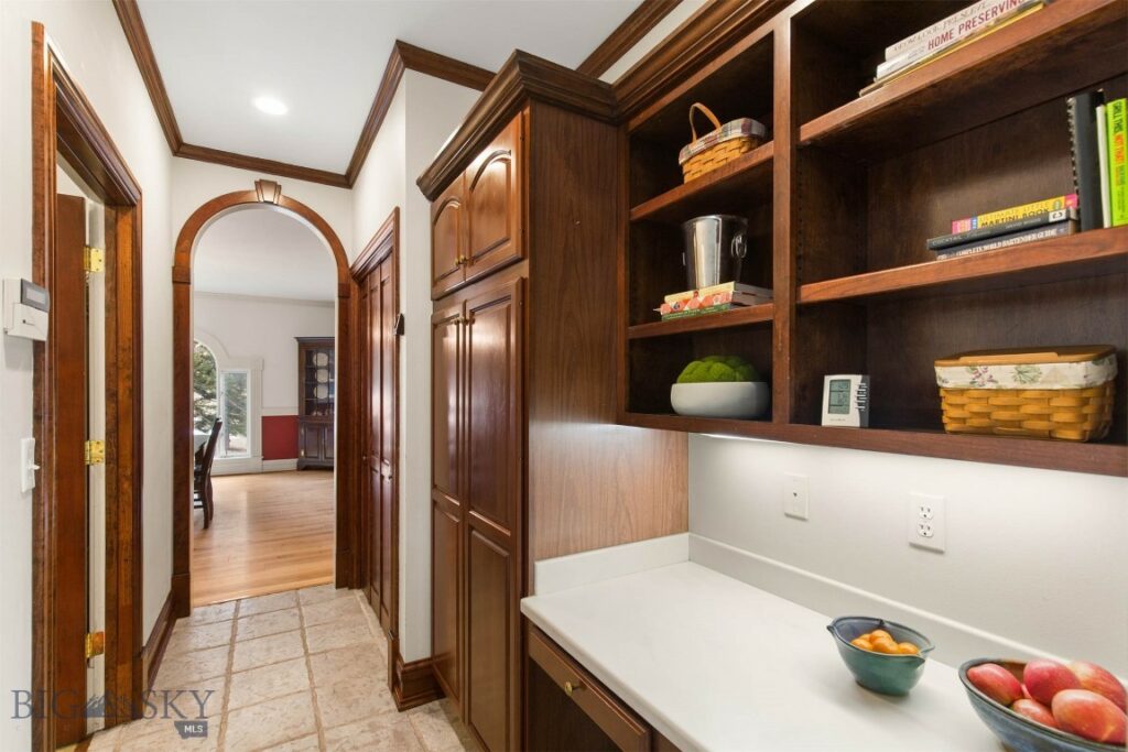 10423 Bridger Canyon Road, Bozeman MT 59715