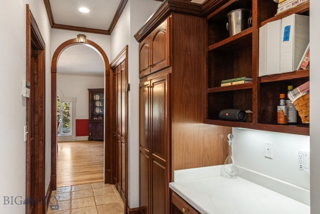 10423 Bridger Canyon Road, Bozeman MT 59715