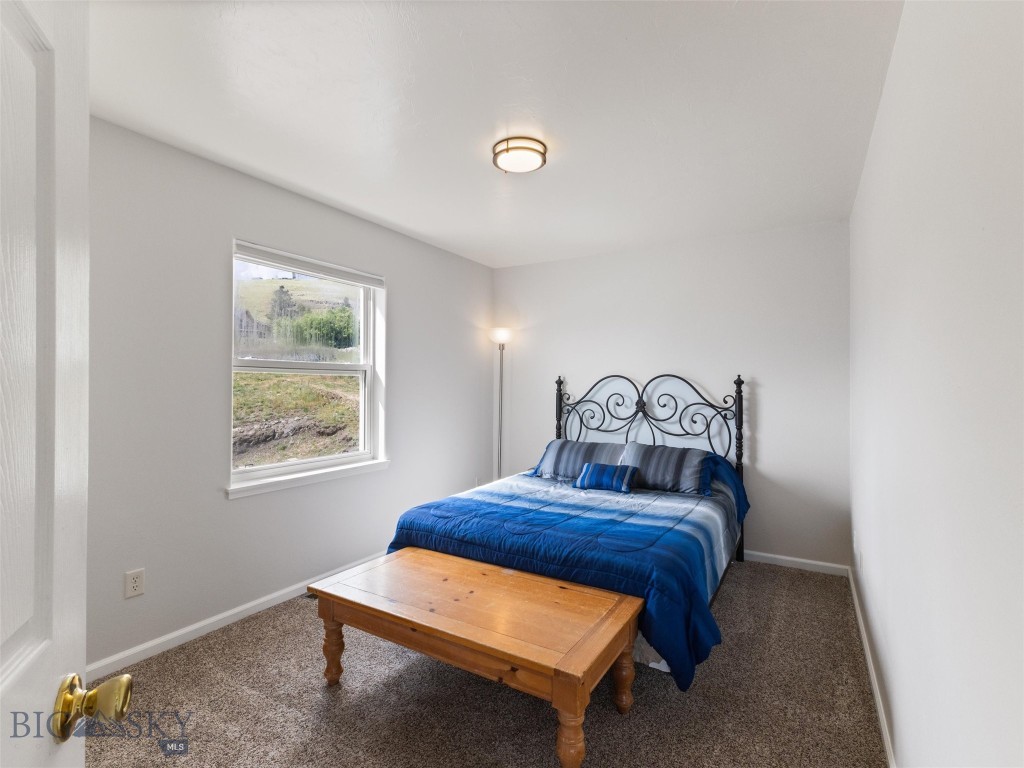 105 High Ground Avenue, Livingston MT 59047