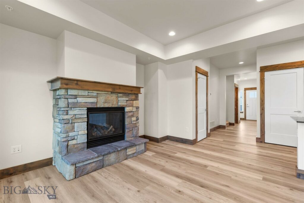 1051 Baxter Creek Way, Bozeman MT 59718