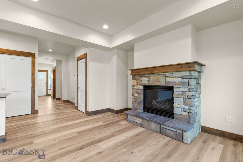 1051 Baxter Creek Way, Bozeman MT 59718