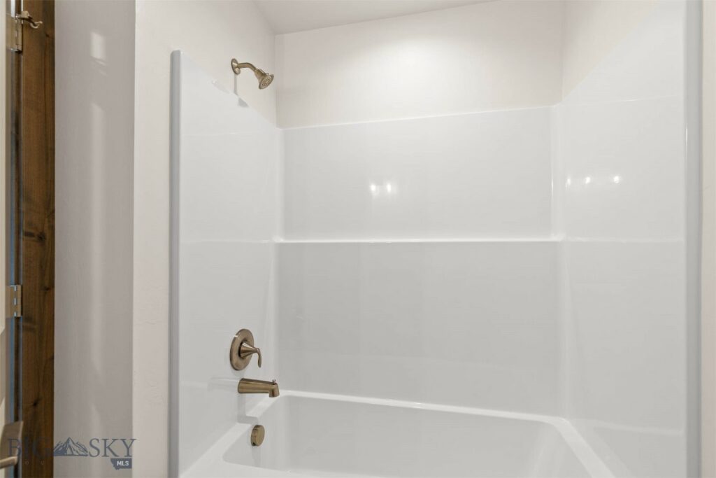 1051 Baxter Creek Way, Bozeman MT 59718