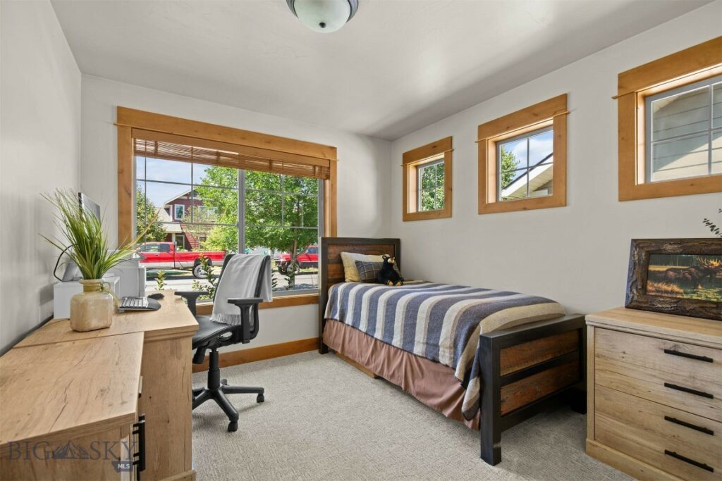 1052 Flanders Creek, Bozeman MT 59718