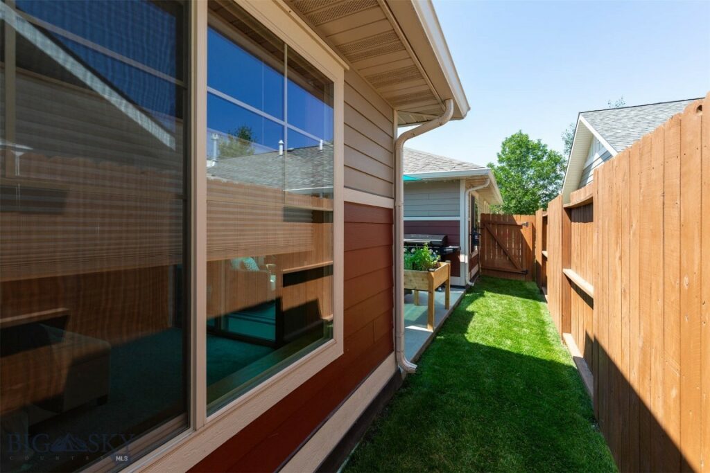 1052 Flanders Creek, Bozeman MT 59718
