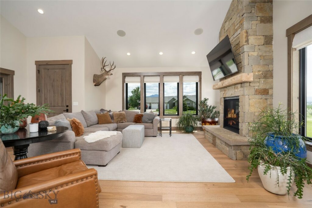 1055 Caddie Court, Bozeman MT 59715