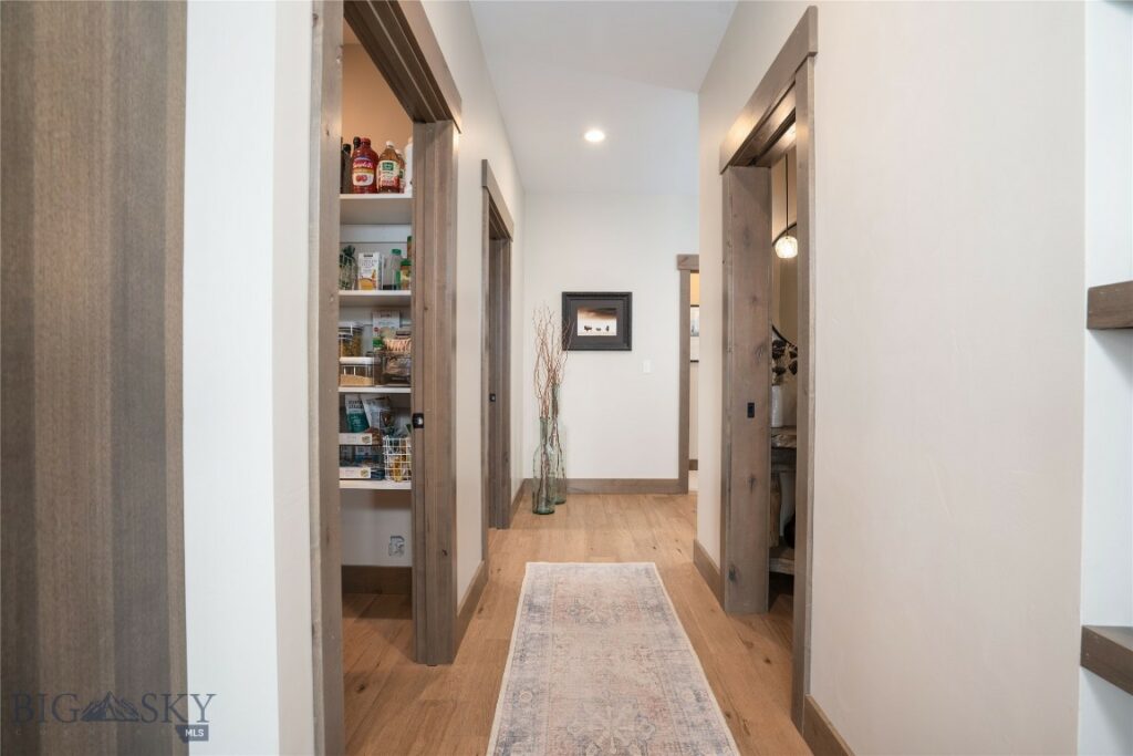 1055 Caddie Court, Bozeman MT 59715