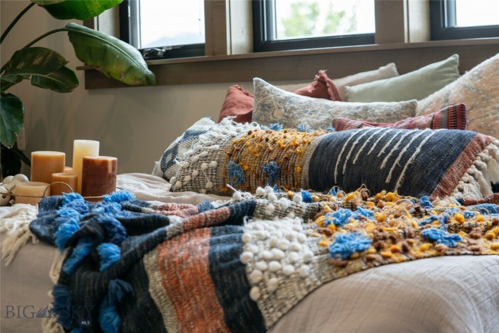 1055 Caddie Court, Bozeman MT 59715