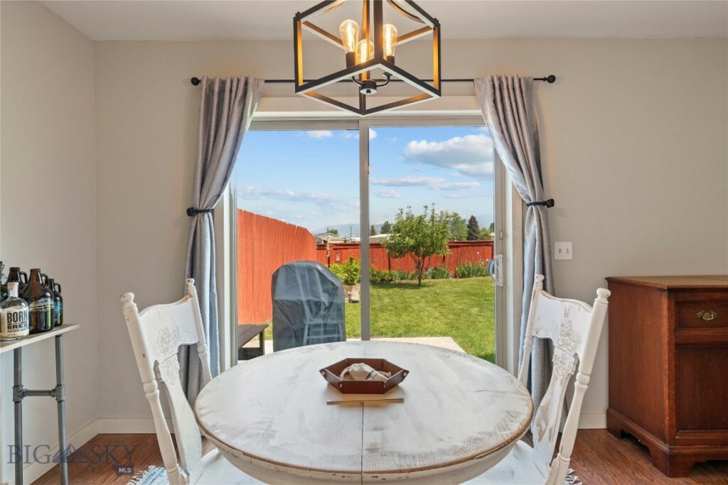 1057 N River Rock, Belgrade MT 59714