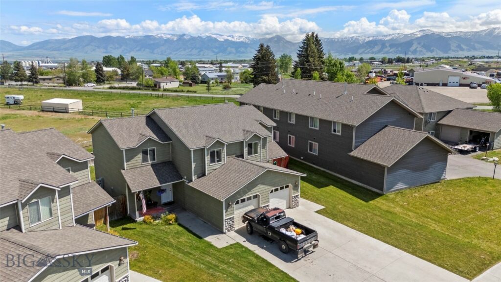 1057 N River Rock, Belgrade MT 59714