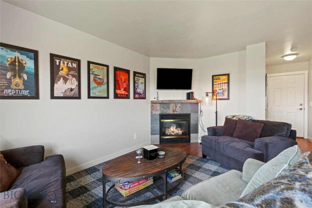 1057 N River Rock, Belgrade MT 59714