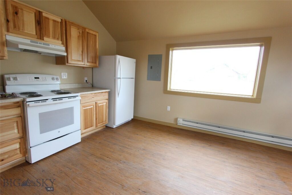 106 N K Street, Livingston MT 59047
