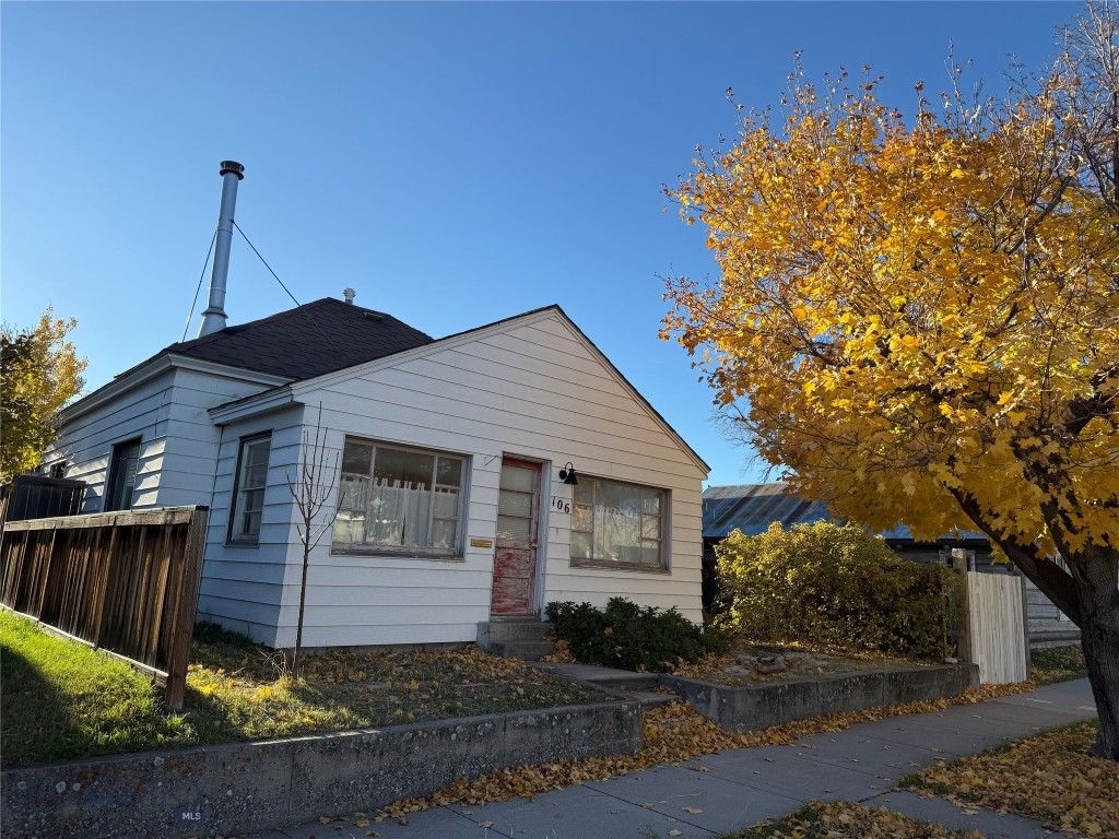 106 S H Street, Livingston MT 59047