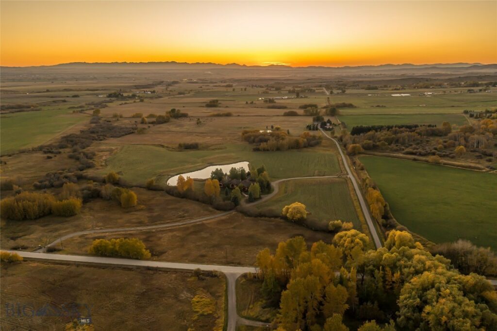 10669 Gee Norman Road, Belgrade MT 59714