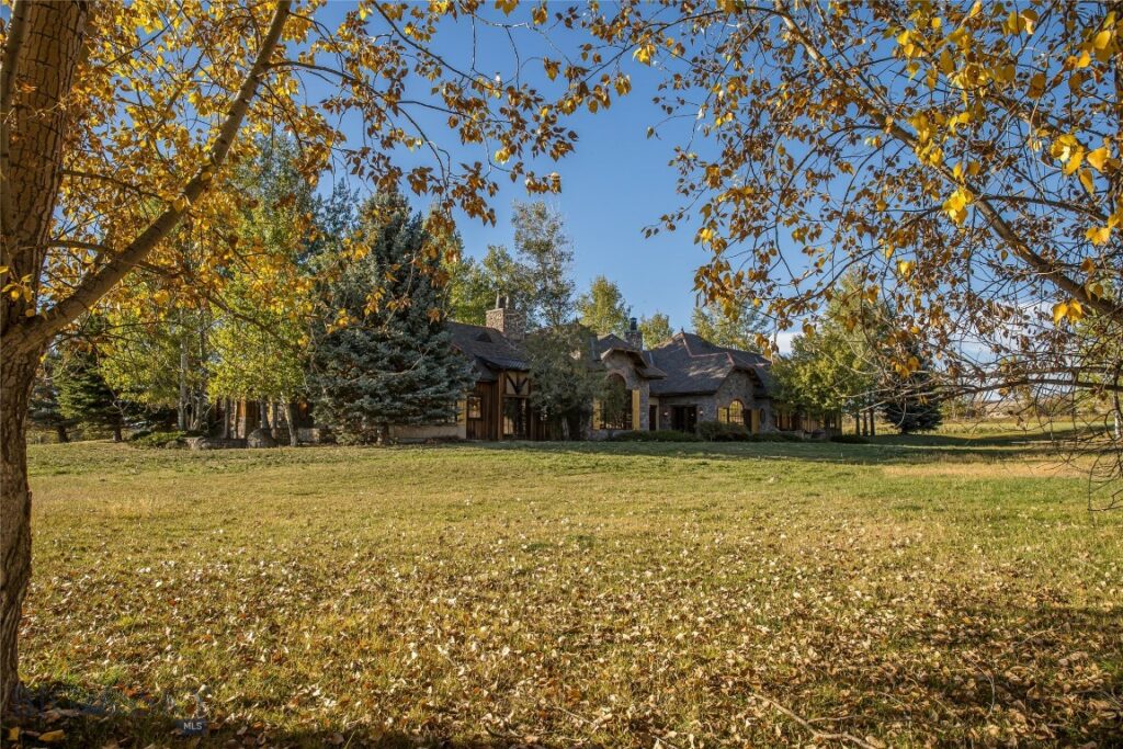 10669 Gee Norman Road, Belgrade MT 59714