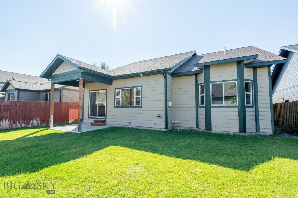 1068 Yellowstone Avenue N, Bozeman MT 59718