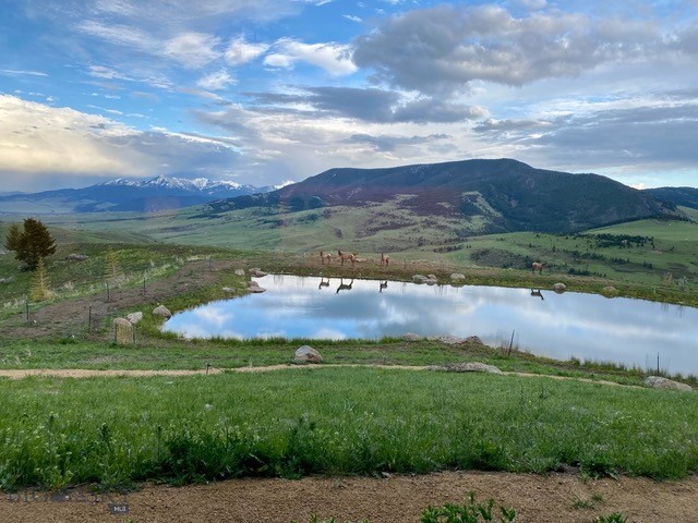 107 Eldridge Creek Trail, Livingston MT 59047