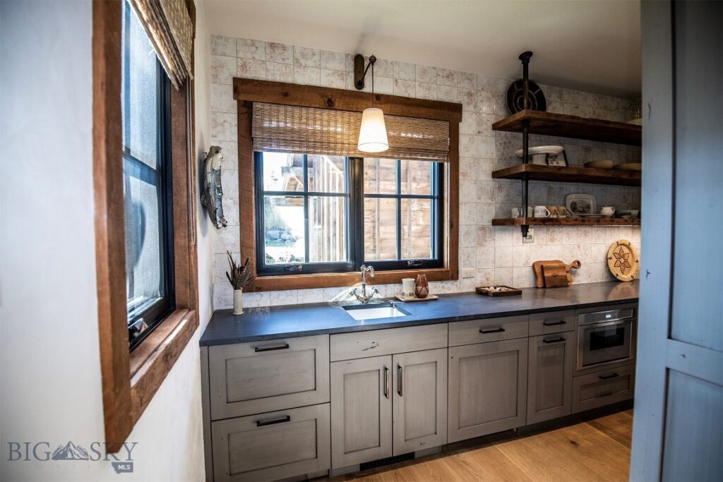 107 Eldridge Creek Trail, Livingston MT 59047