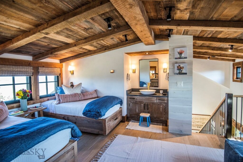 107 Eldridge Creek Trail, Livingston MT 59047