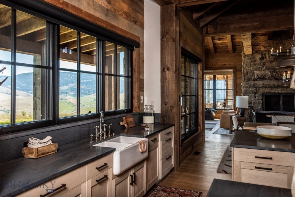 107 Eldridge Creek Trail, Livingston MT 59047