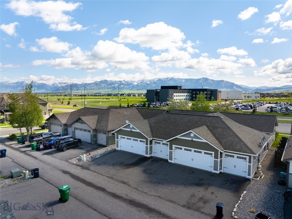 1079 N Cottonwood Road, Bozeman MT 59718