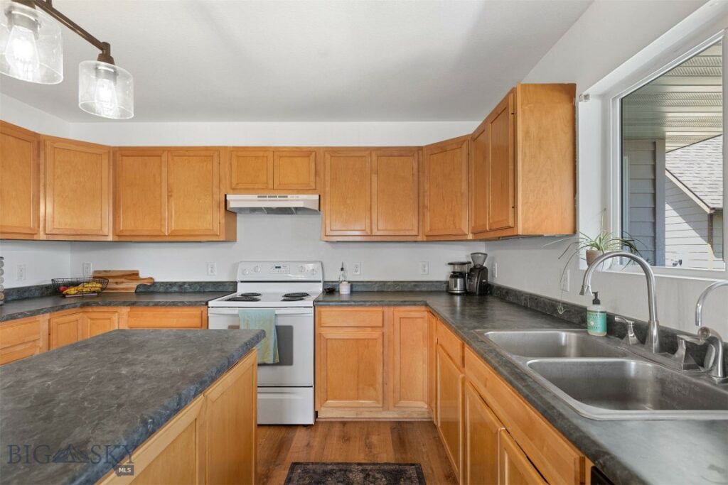 108 10th Street, Belgrade MT 59714