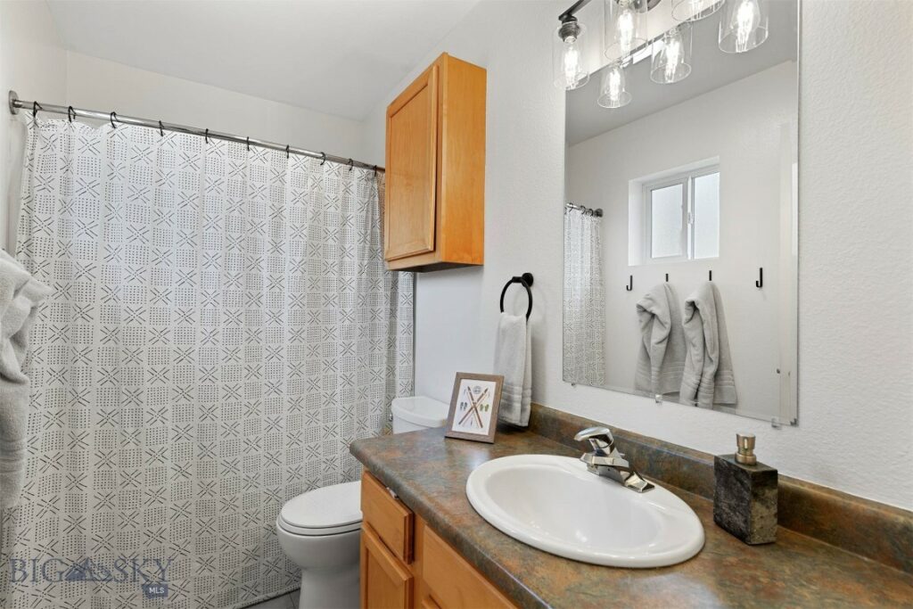 108 10th Street, Belgrade MT 59714