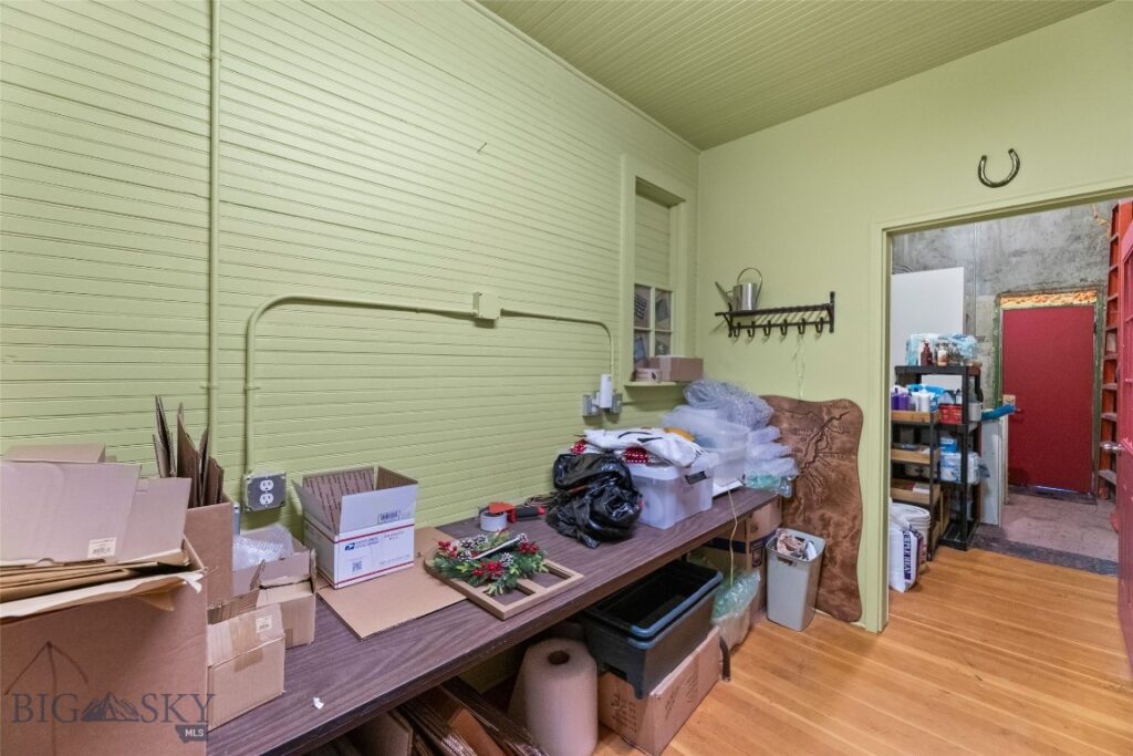 108 N 2nd Street, Livingston MT 59047