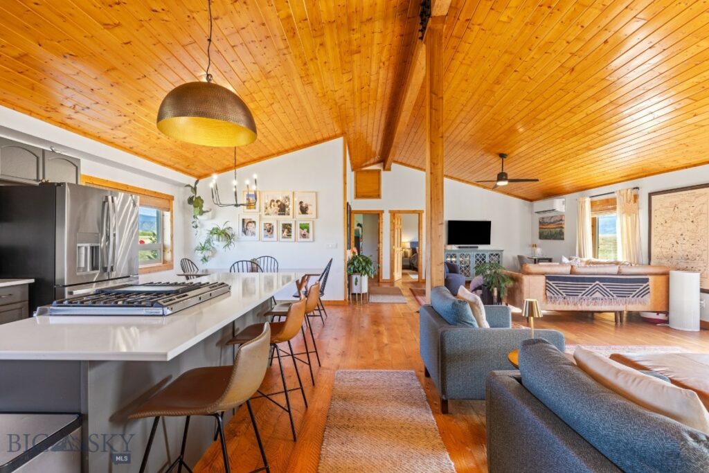 108 Caledonia Road, Livingston MT 59047