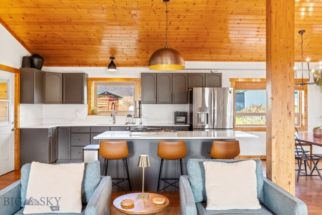 108 Caledonia Road, Livingston MT 59047