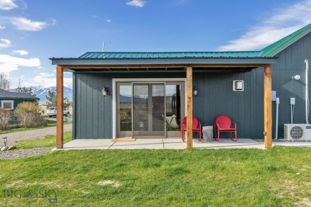 108 Caledonia Road, Livingston MT 59047