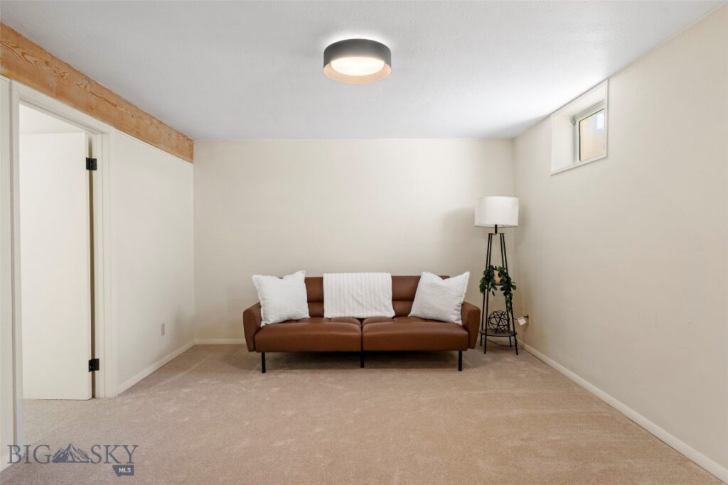 108 Secretariat Circle, Belgrade MT 59714