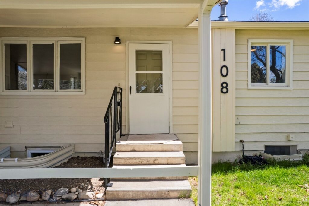 108 Secretariat Circle, Belgrade MT 59714
