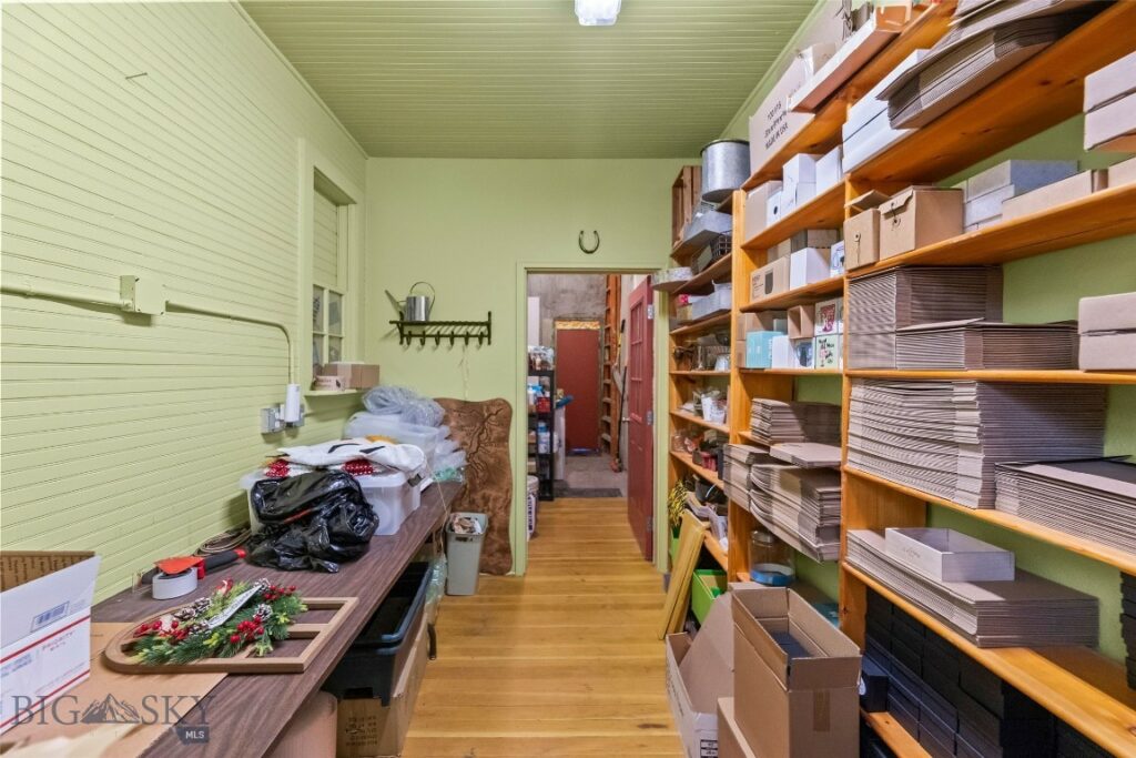 108 N 2nd Street, Livingston MT 59047