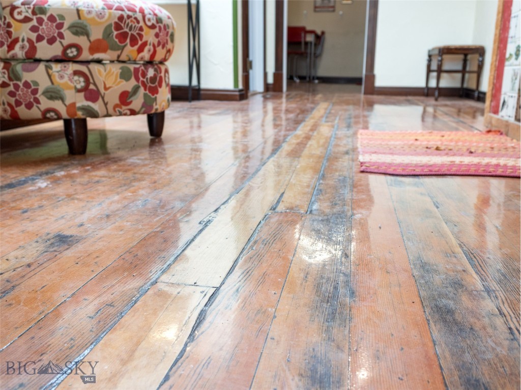 108 N 2nd Street, Livingston MT 59047