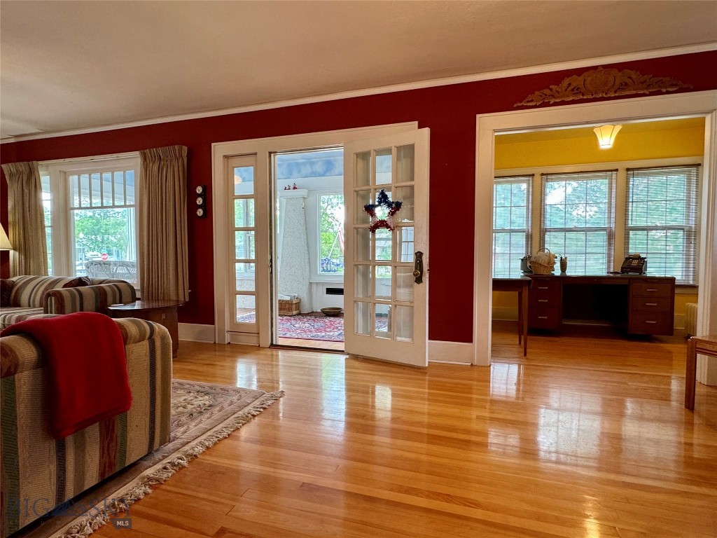 108 S 8th St., Livingston MT 59047