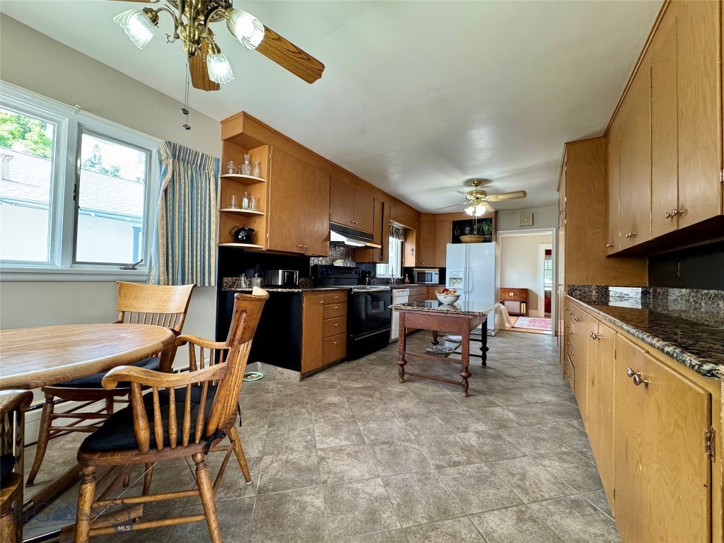 108 S 8th St., Livingston MT 59047