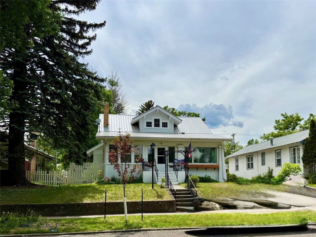 108 S 8th St., Livingston MT 59047
