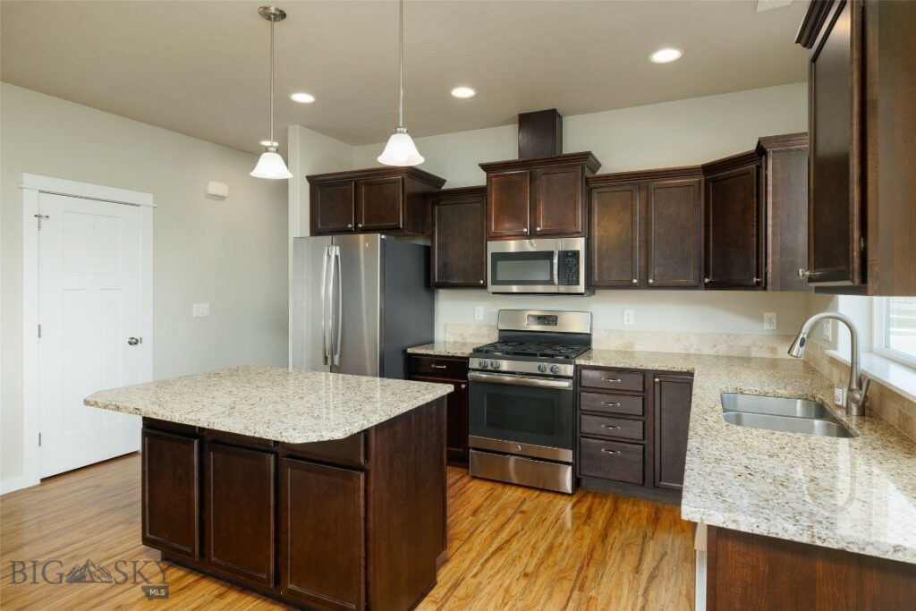 108 Valley Fire Lane, Bozeman MT 59718