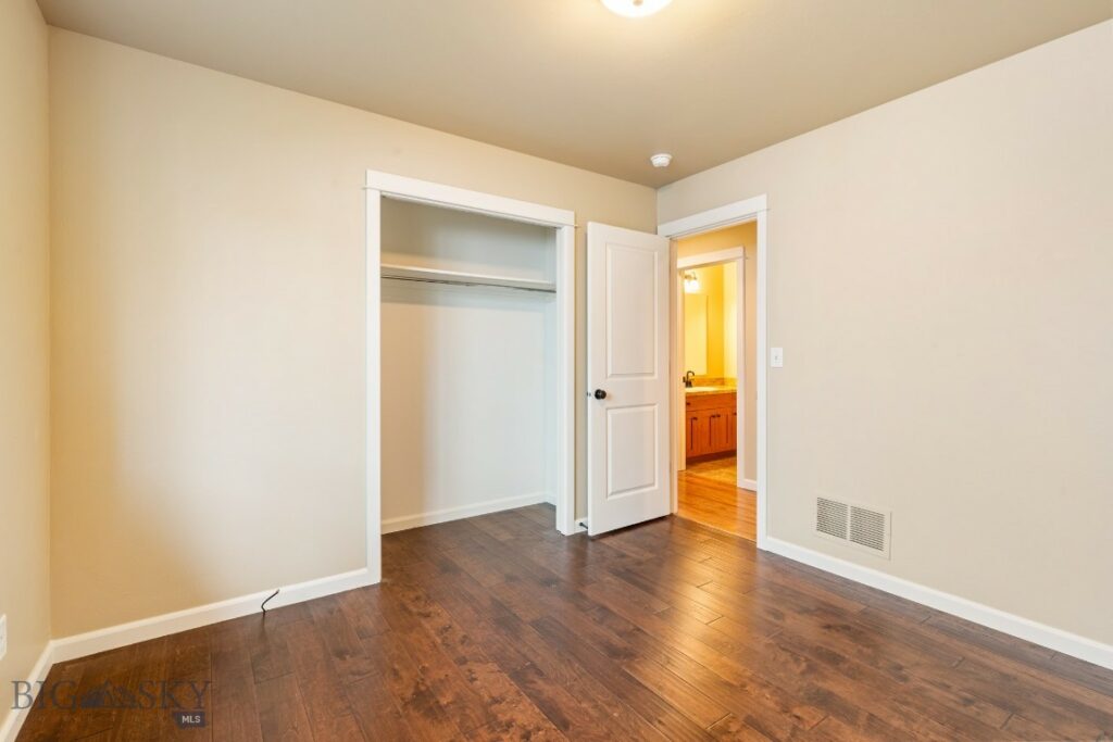 1086 Twin Lakes Avenue, Bozeman MT 59718