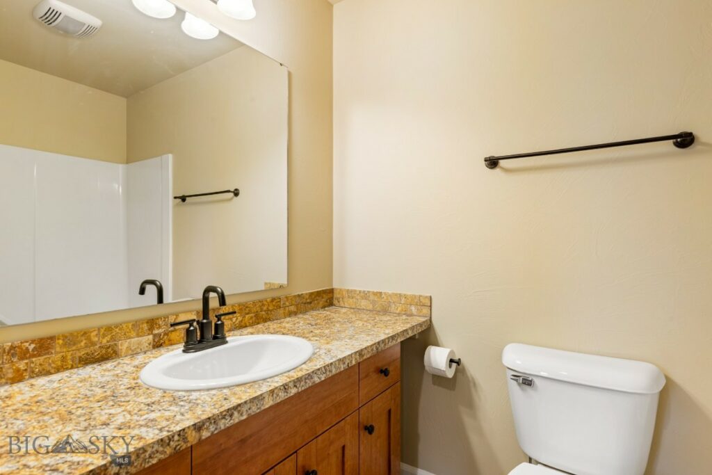 1086 Twin Lakes Avenue, Bozeman MT 59718