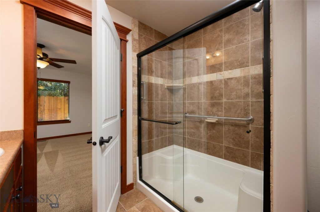 1087 Cottonwood Road, Bozeman MT 59718