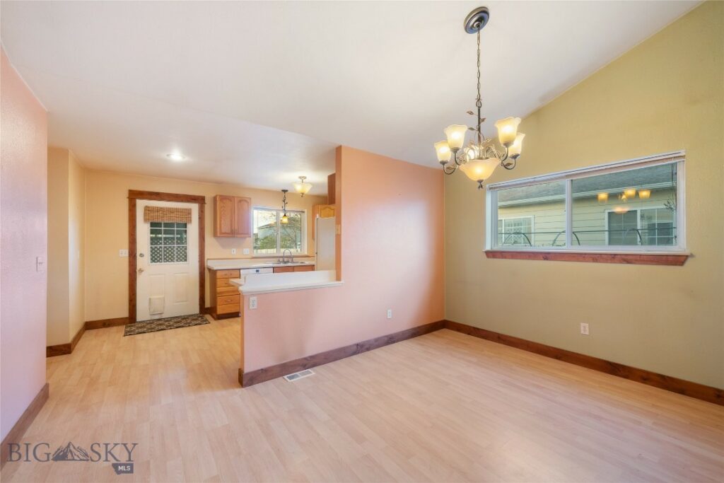 109 10th Street, Belgrade MT 59714