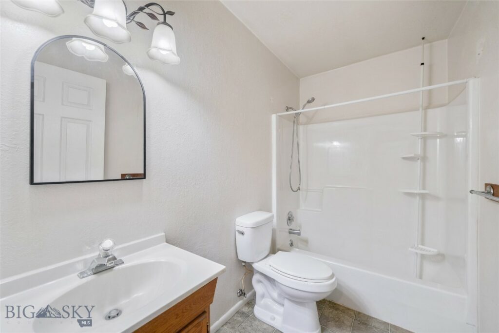 109 10th Street, Belgrade MT 59714