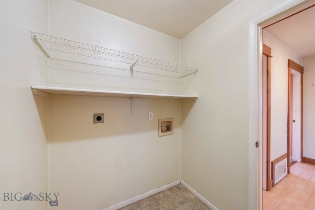 109 10th Street, Belgrade MT 59714