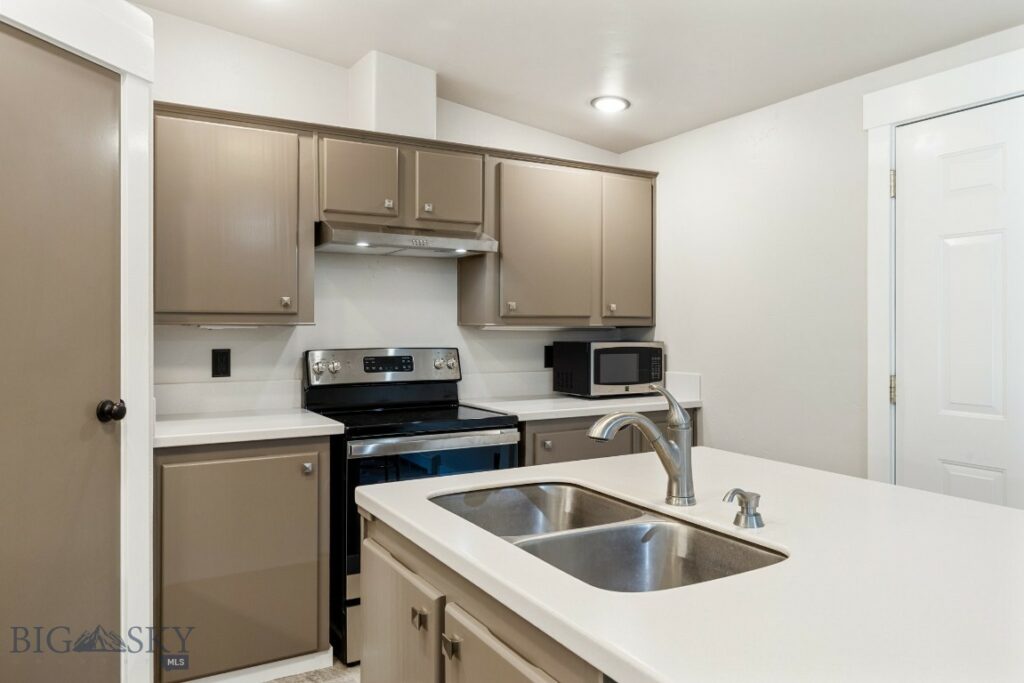 109 Run Way Lane, Livingston MT 59047