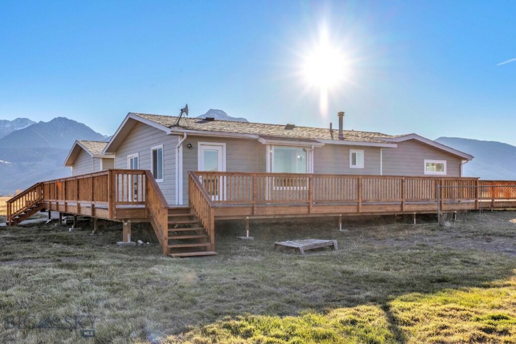 109 Run Way Lane, Livingston MT 59047